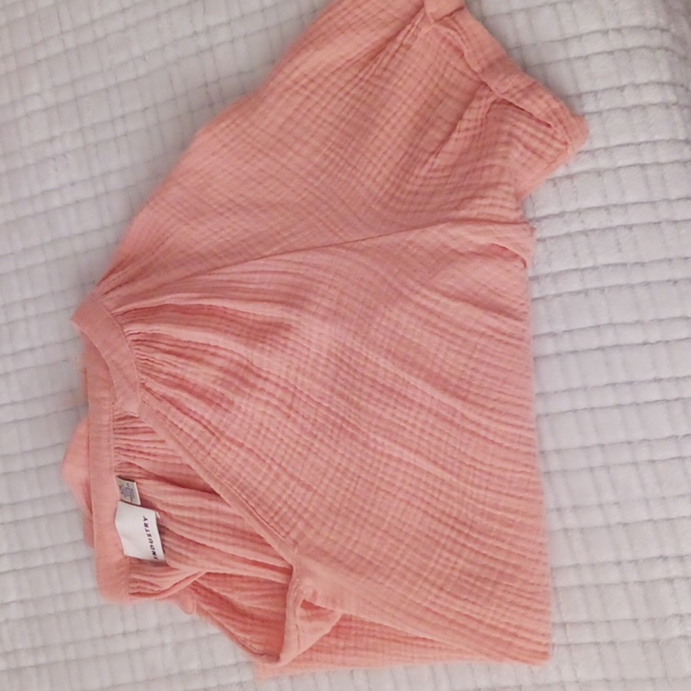 INDUSTRY BRAND PEACH COLOR CROPPED GAUZE LIKE FABRIC SIZE LARGE